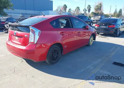 2015 Toyota Prius Two из США, поврежденный, VIN JTDKN3DU0F0431245